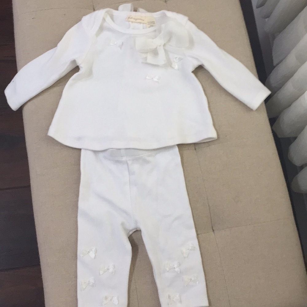 2 piece set! In fantastic condition